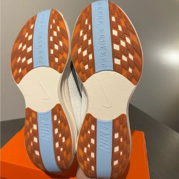 Men’s Nike Pegasus Plus - Picture 3 of 5